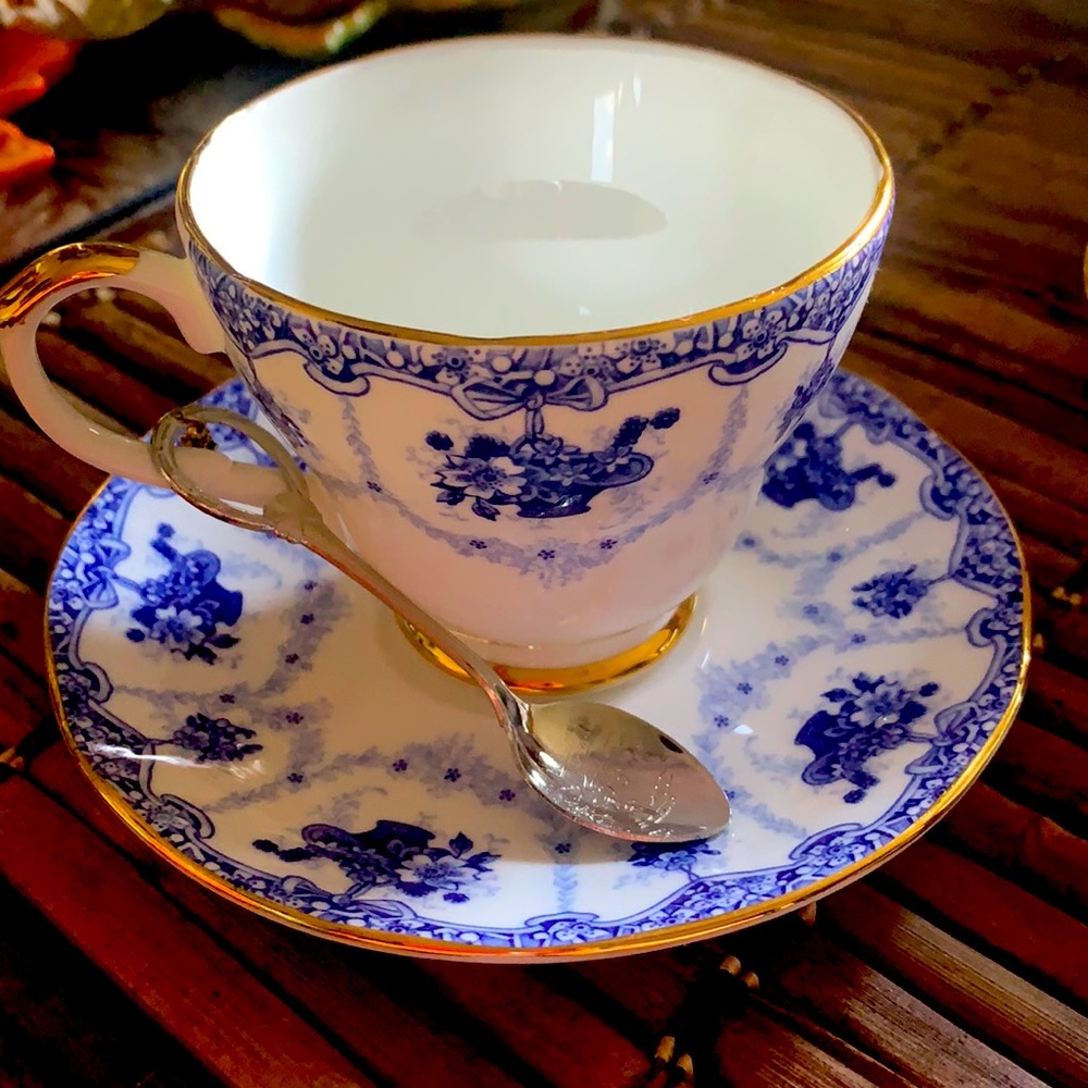 🔥🔥Duchess/Bone China/Made in England 426 # GENEVIEVE🔥🔥 - Picture 1 of 12